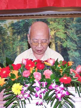 傅味琴  今天非常高兴和大家相聚在一起,共同庆祝祖国的生日和传统的